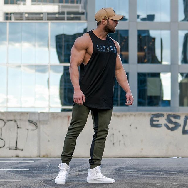 Men Sportswear gym sleeveless shirt