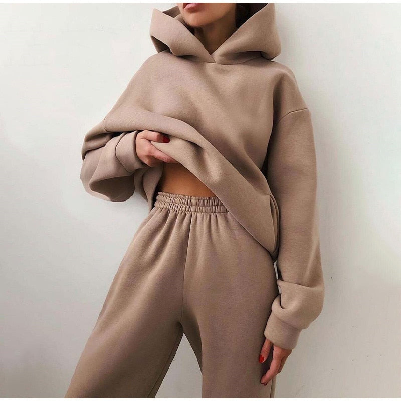 Survêtement pour femmes Casual Solid Long Sleeve Hooded Sport Suits Autumn Warm Hoodie Sweatshirts et Long Pants Fleece Deux Pièces